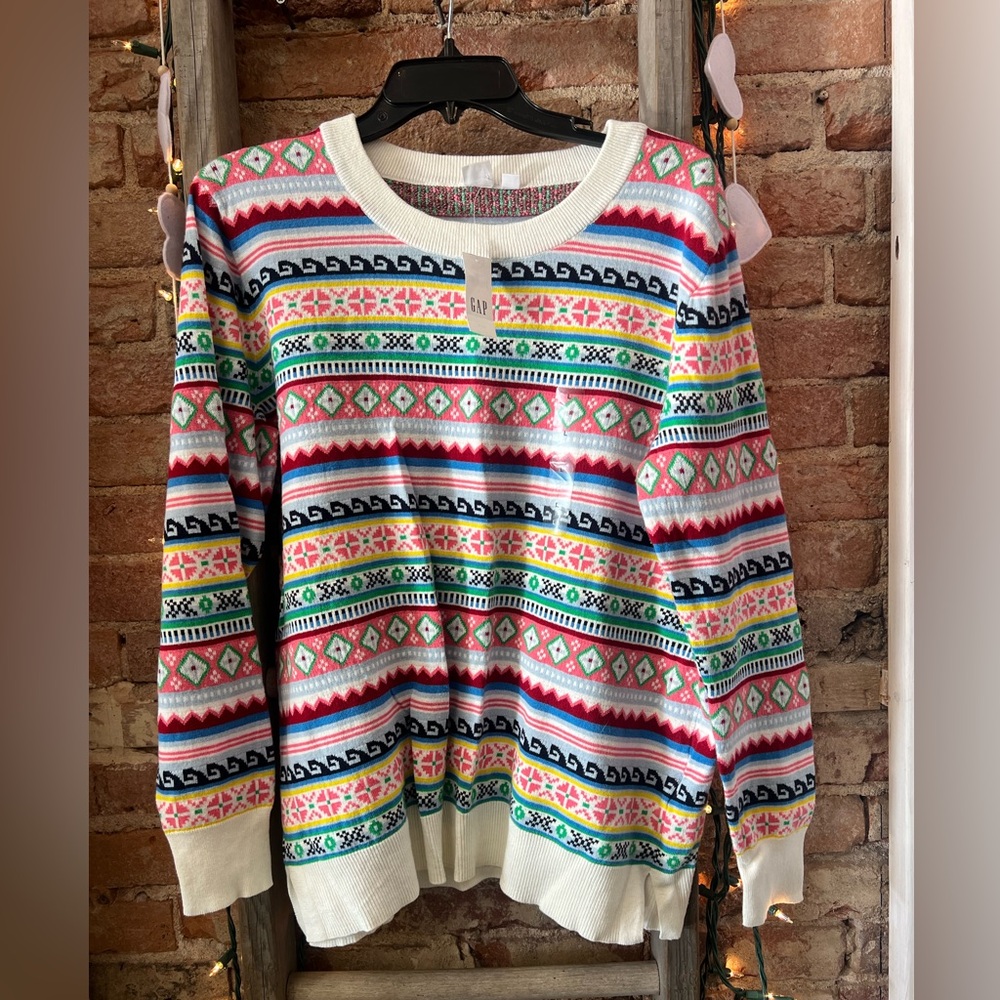 🆕 Vibrant Multicolor GAP Women's Crew Neck Sweater